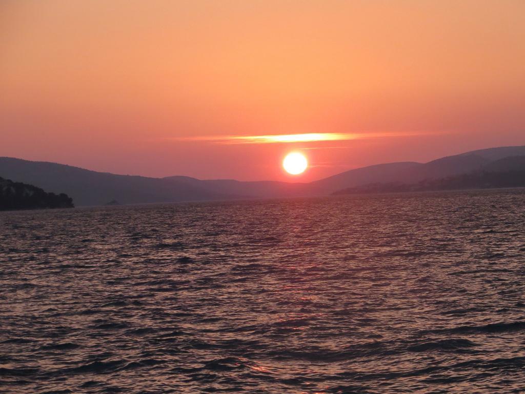 Apartment Sea&Sun Trogir Zimmer foto