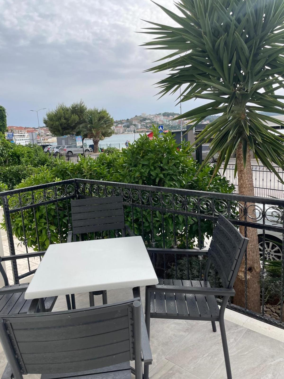 Apartment Sea&Sun Trogir Exterior foto